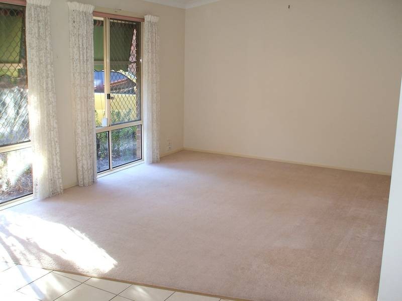 5 Maidstone Place, Robina QLD 4226