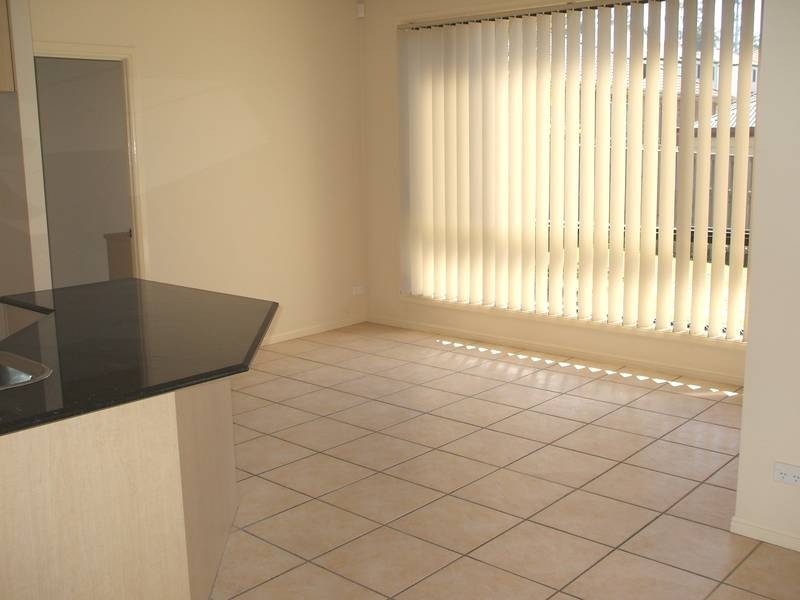 11 Acton Drive, Varsity Lakes QLD 4227