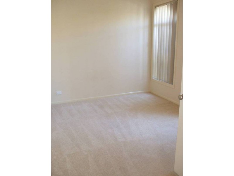 11 Acton Drive, Varsity Lakes QLD 4227