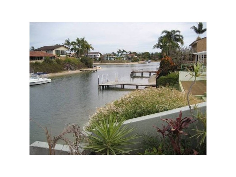 Broadbeach Waters QLD 4218
