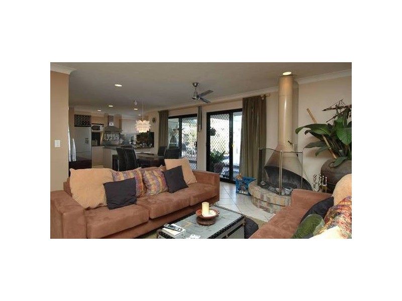 Broadbeach Waters QLD 4218