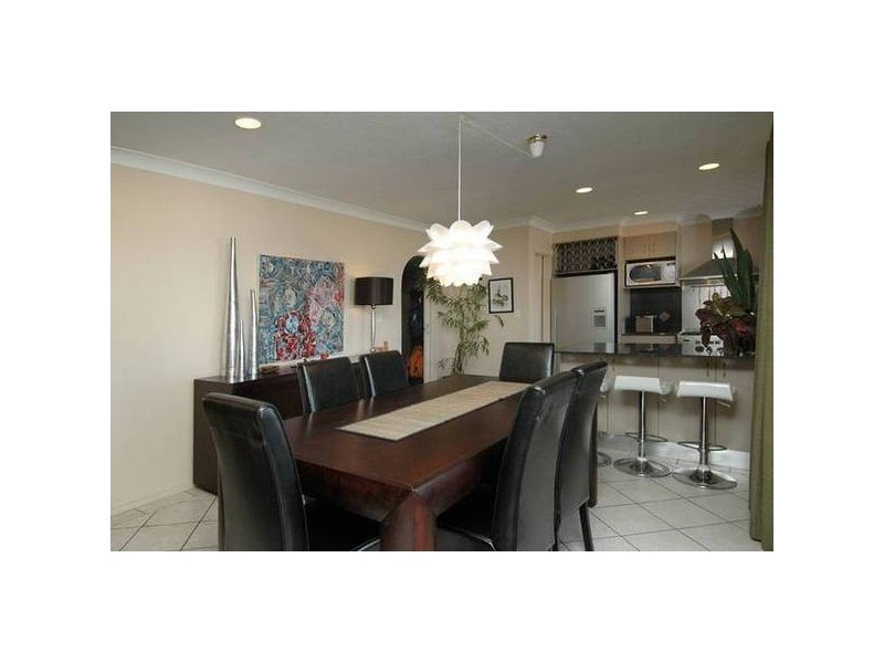 Broadbeach Waters QLD 4218