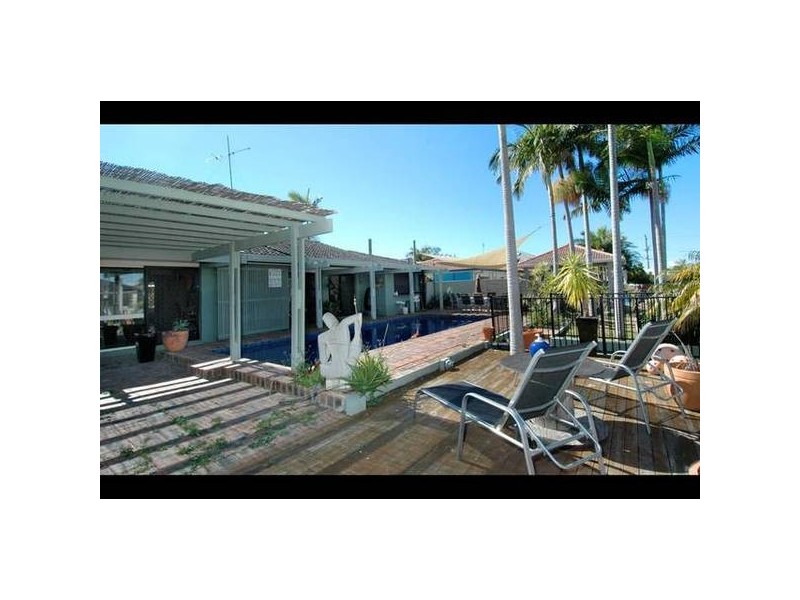 Broadbeach Waters QLD 4218