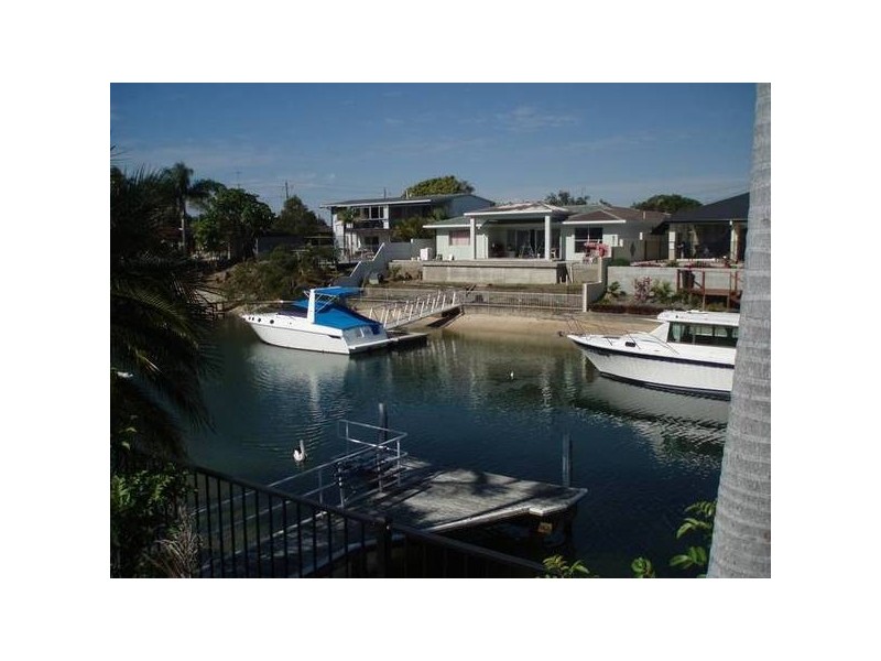 Broadbeach Waters QLD 4218