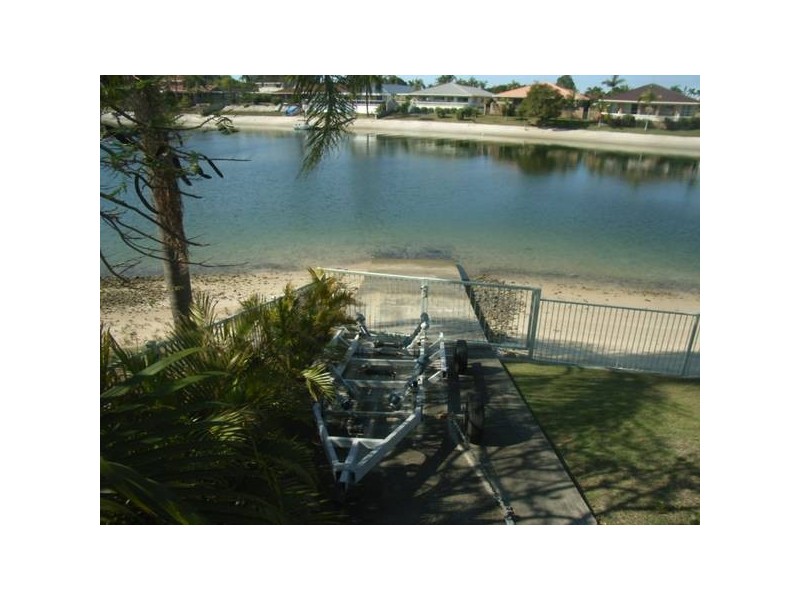 Mermaid Waters QLD 4218