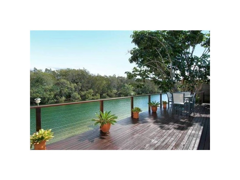 Broadbeach Waters QLD 4218