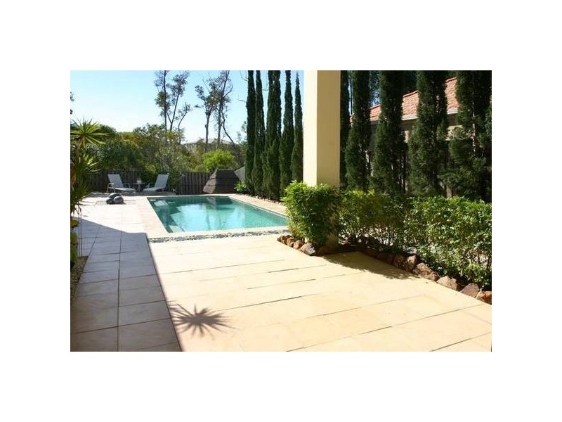 Varsity Lakes QLD 4227