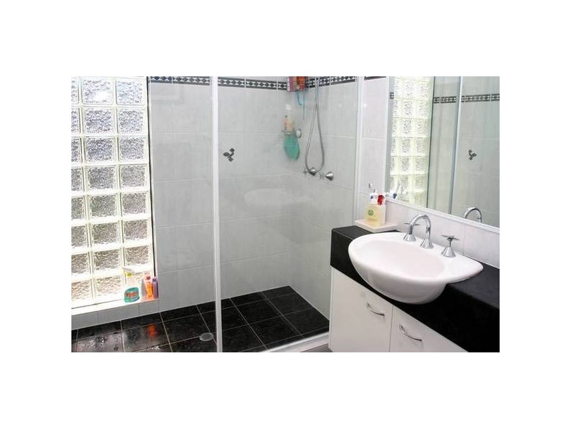 Varsity Lakes QLD 4227