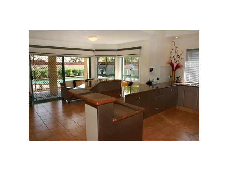 Clear Island Waters QLD 4226