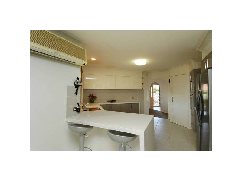 Clear Island Waters QLD 4226