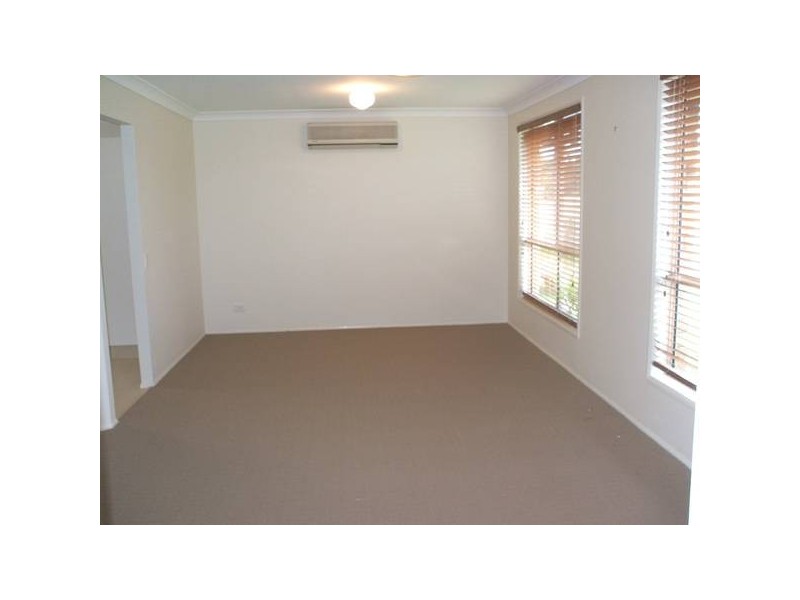 86 Cassowary Drive, Burleigh Waters QLD 4220