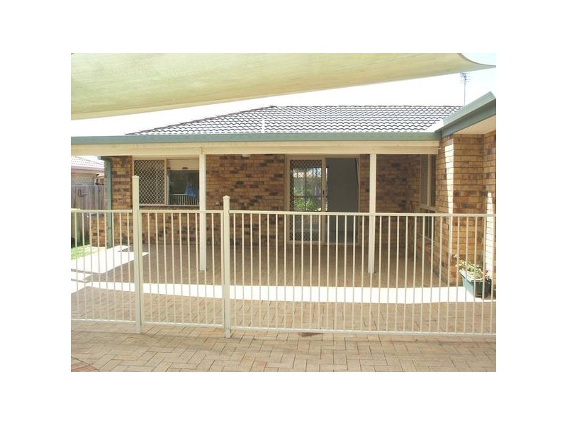 86 Cassowary Drive, Burleigh Waters QLD 4220