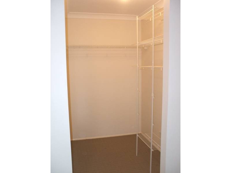 86 Cassowary Drive, Burleigh Waters QLD 4220