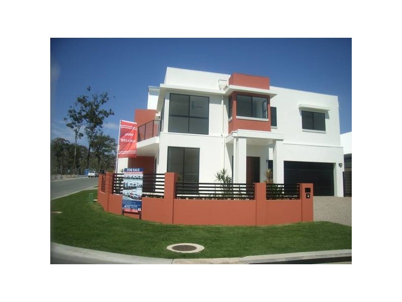 Varsity Lakes QLD 4227