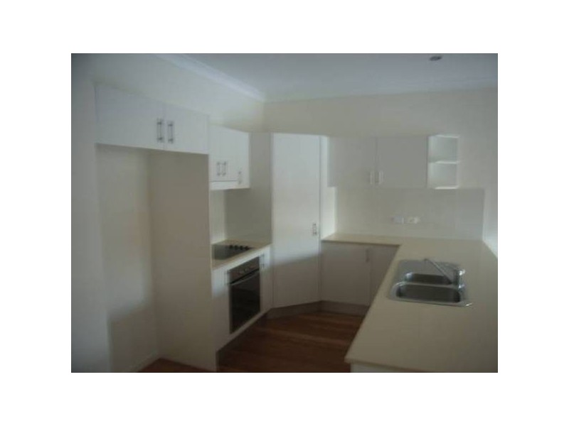 2/21 Castello Cct, Varsity Lakes QLD 4227