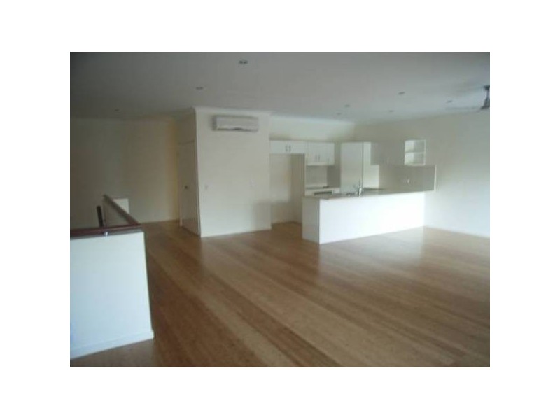 2/21 Castello Cct, Varsity Lakes QLD 4227