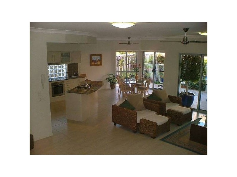 Varsity Lakes QLD 4227