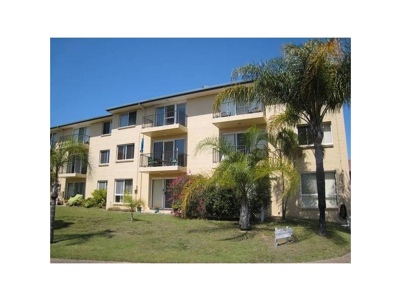 15/13-17 Brown Street, Labrador QLD 4215