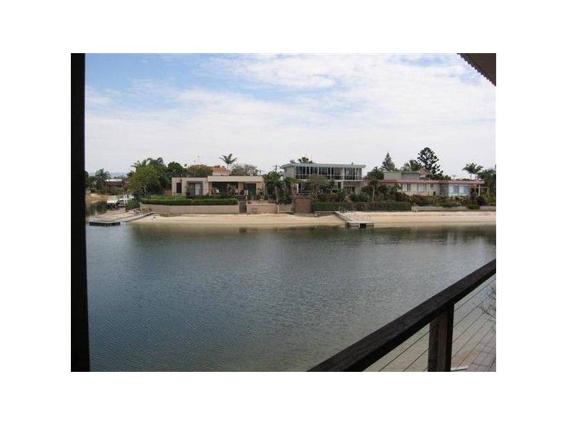 Broadbeach Waters QLD 4218