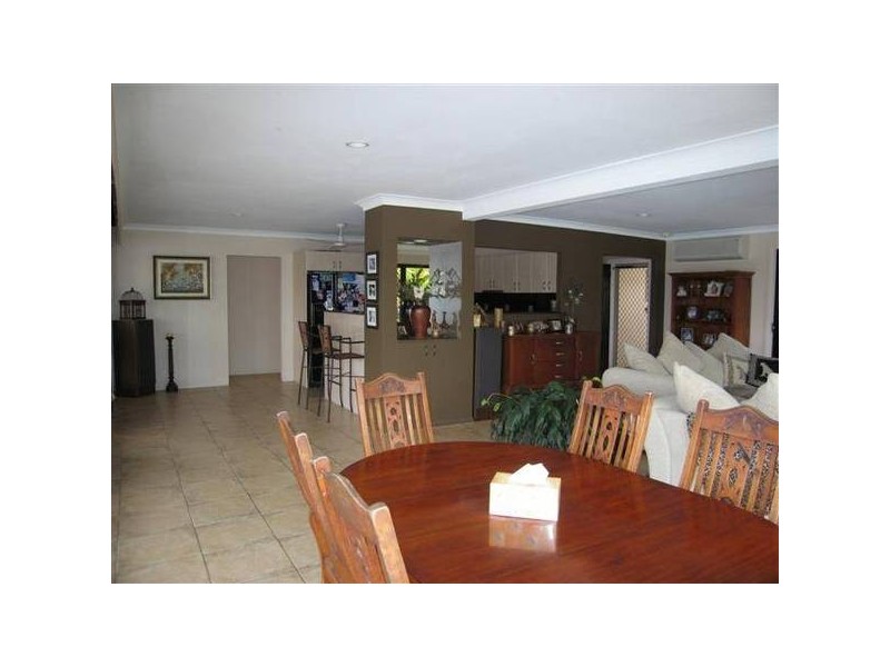 Broadbeach Waters QLD 4218