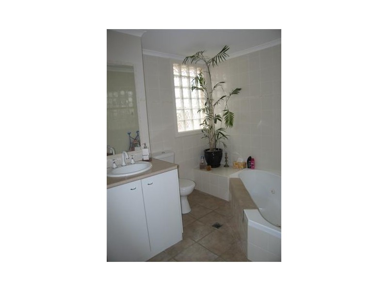 Broadbeach Waters QLD 4218