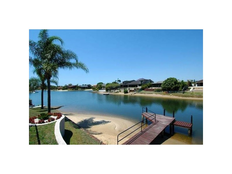 Broadbeach Waters QLD 4218