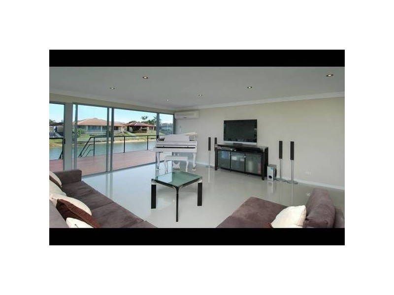 Broadbeach Waters QLD 4218