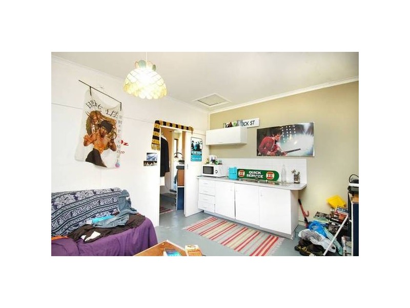 25 Rudd Street, Broadbeach Waters QLD 4218