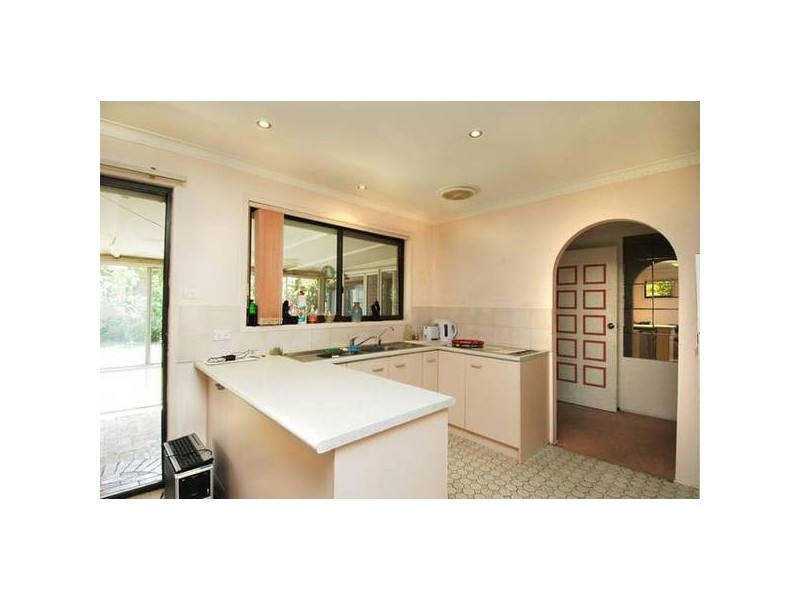 25 Rudd Street, Broadbeach Waters QLD 4218