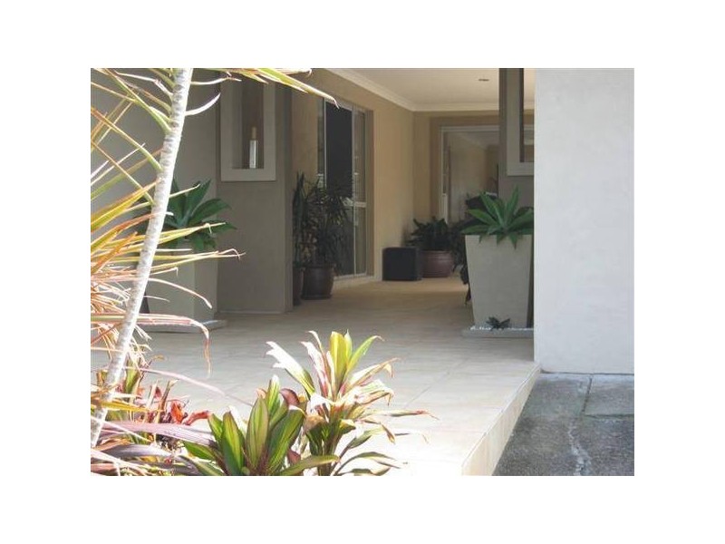 Broadbeach Waters QLD 4218