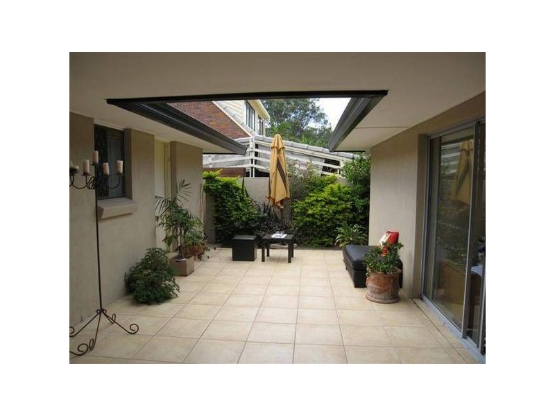Broadbeach Waters QLD 4218