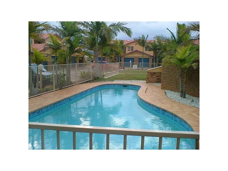 Varsity Lakes QLD 4227