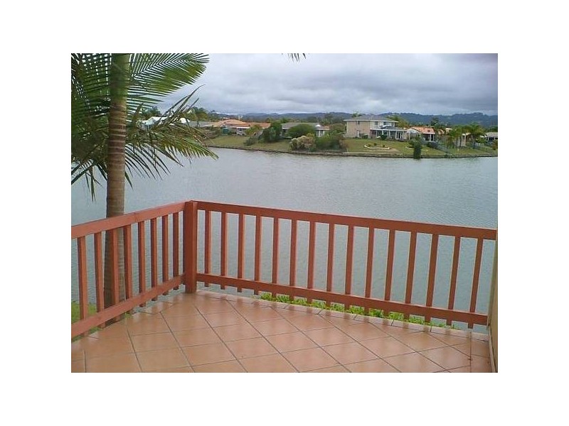 Varsity Lakes QLD 4227