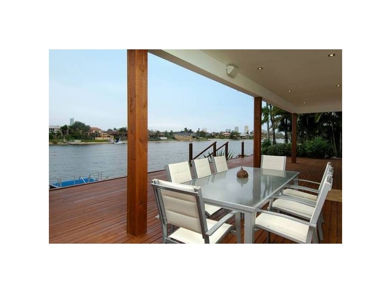 Broadbeach Waters QLD 4218