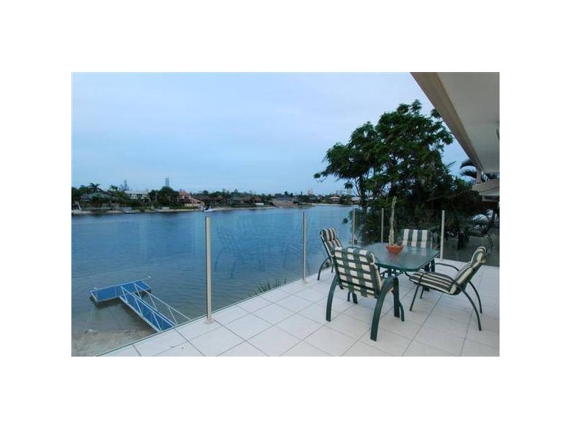 Broadbeach Waters QLD 4218