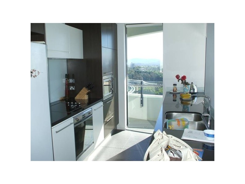 1101/89 Surf Parade, Broadbeach QLD 4218