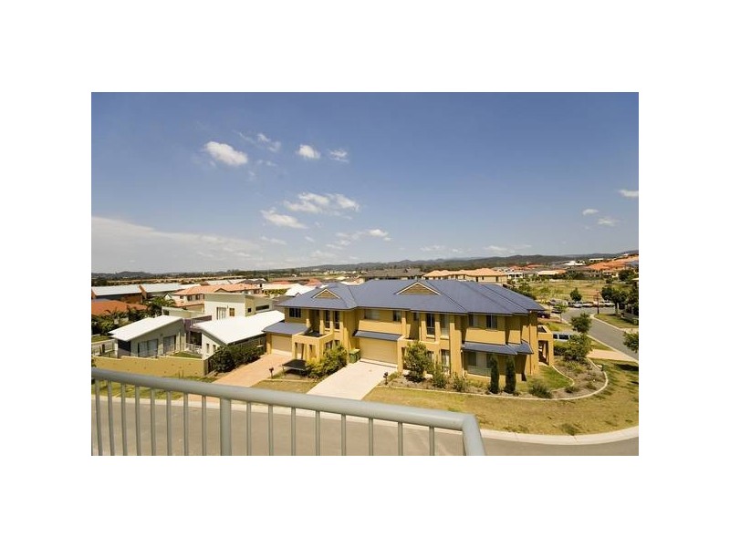 Varsity Lakes QLD 4227