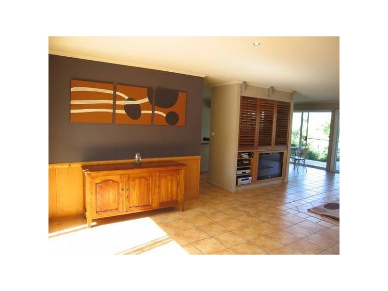 Broadbeach Waters QLD 4218