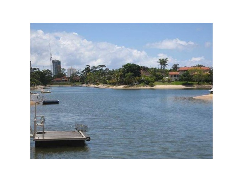 Broadbeach Waters QLD 4218