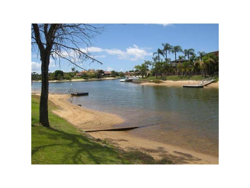 Broadbeach Waters QLD 4218