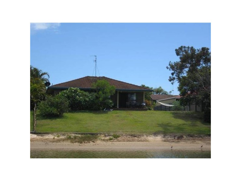 Broadbeach Waters QLD 4218