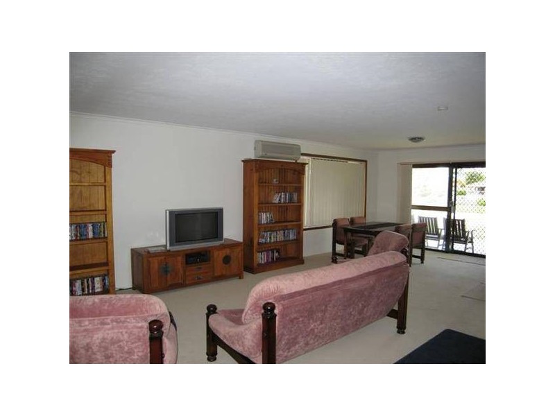 Broadbeach Waters QLD 4218