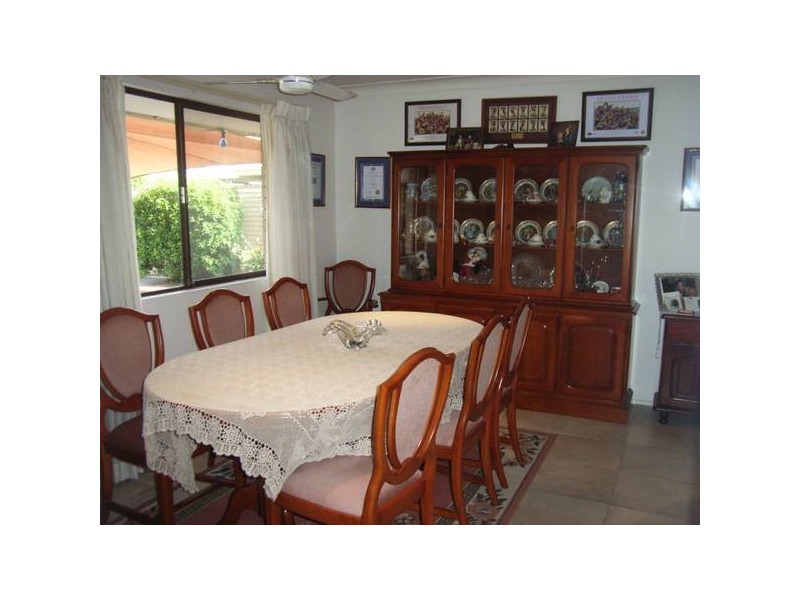 Clear Island Waters QLD 4226