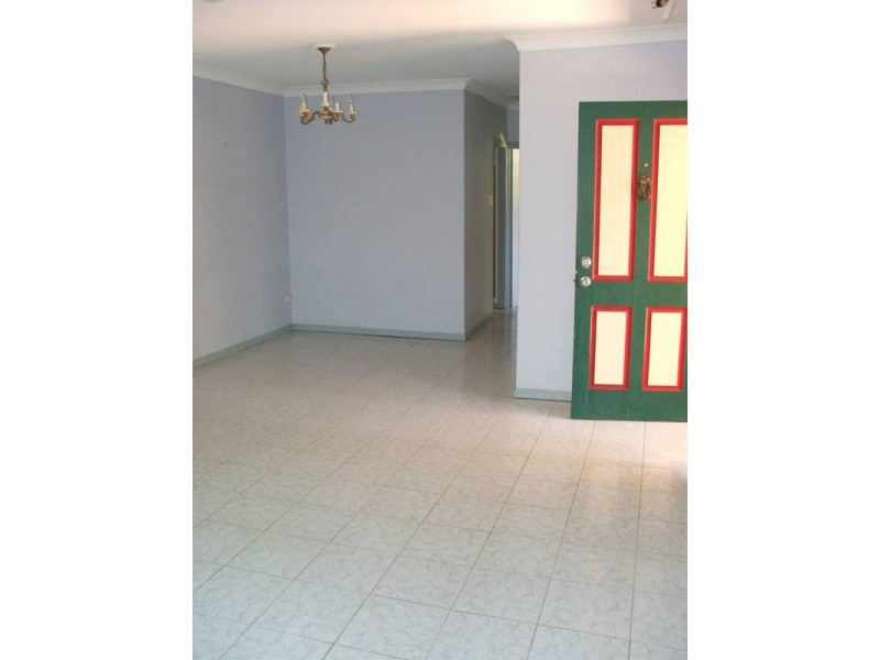 90 SLATYER AVENUE, Bundall QLD 4217