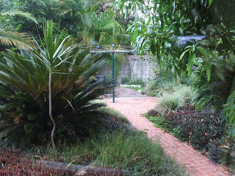 2/22 Sunbrite Avenue, Mermaid Beach QLD 4218
