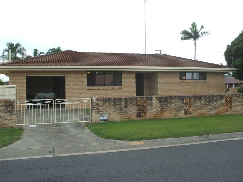 60 SURFERS AVENUE, Mermaid Waters QLD 4218