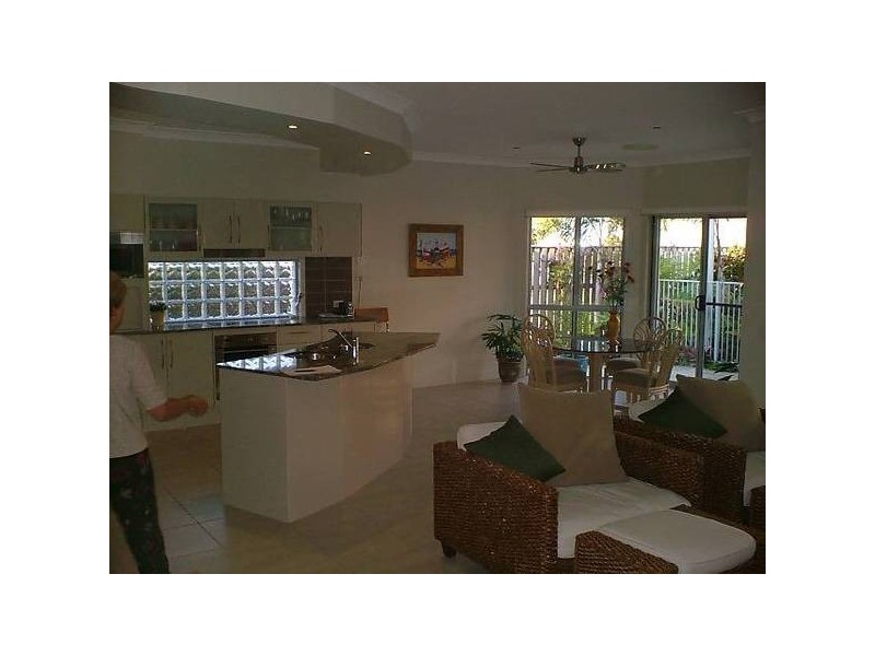 Varsity Lakes QLD 4227