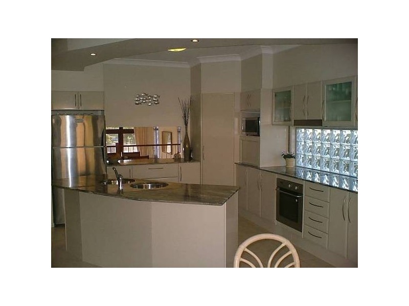 Varsity Lakes QLD 4227