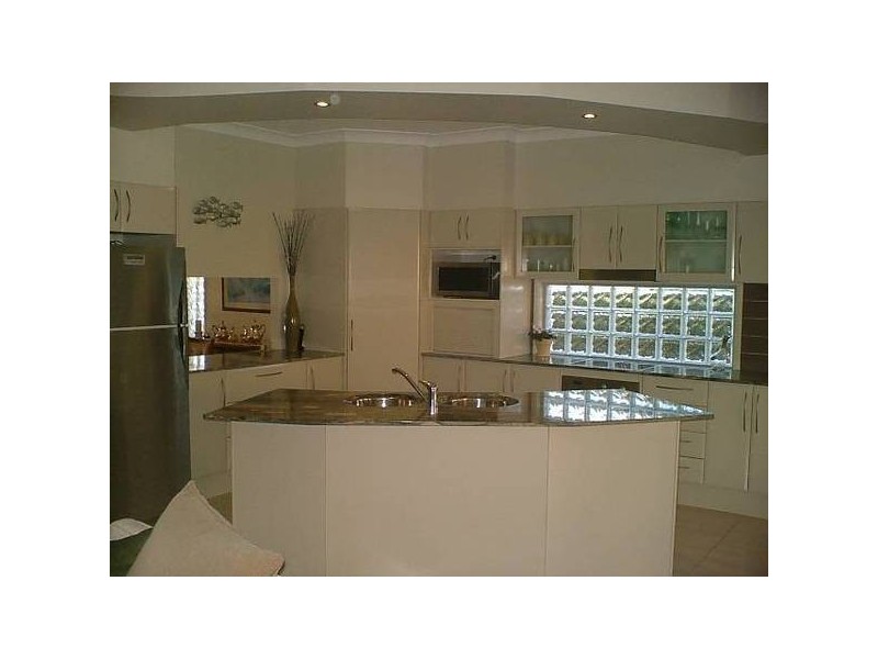 Varsity Lakes QLD 4227