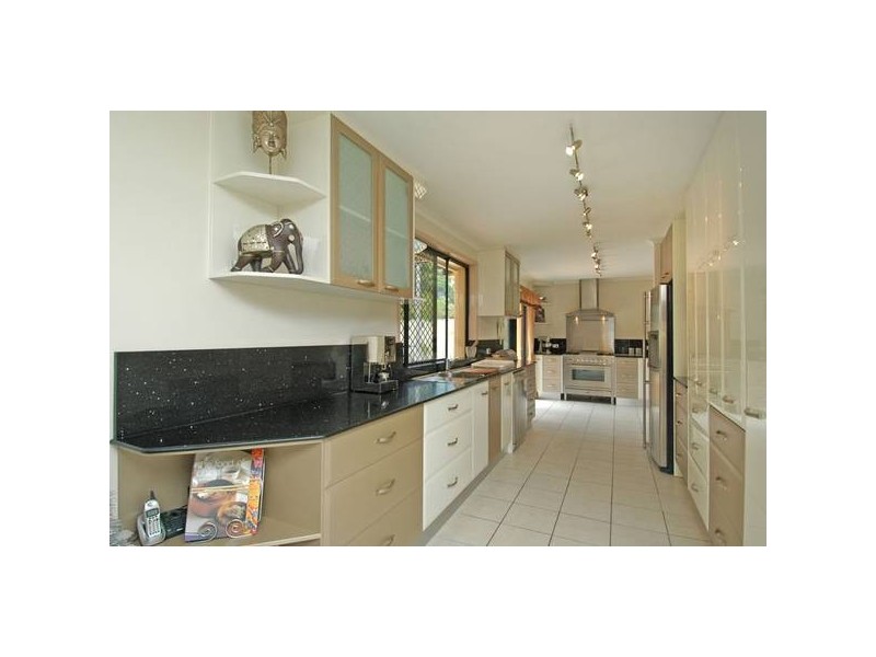 Broadbeach Waters QLD 4218